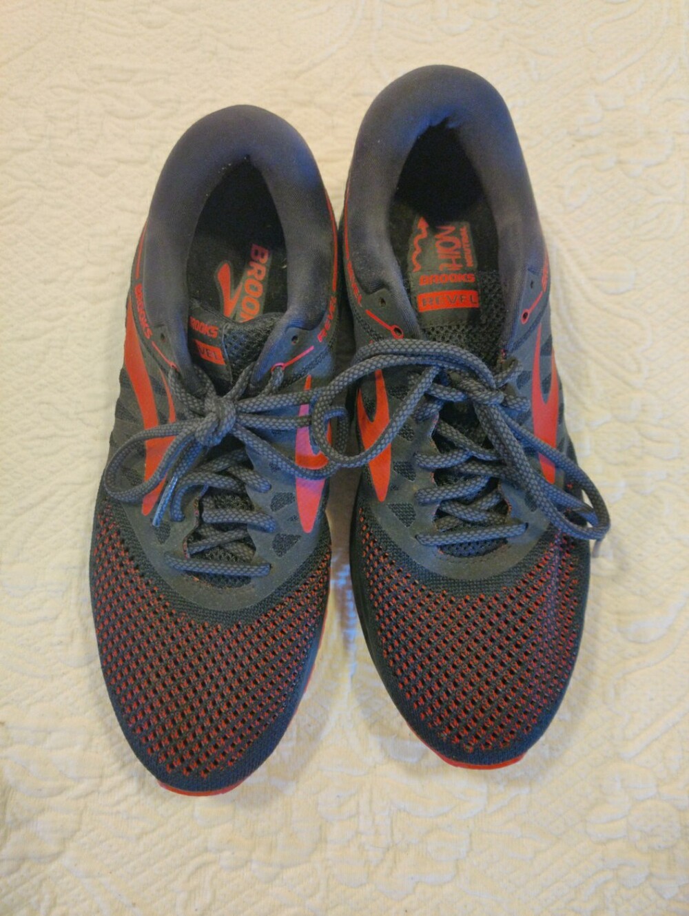 Brooks Revel Sports Shoe - Men's Athletic Running Black & Red Size 9 - Picture 6 of 10